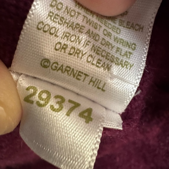 Garnet Hill 100% Cashmere Ruffle Hem Cardigan Sweater Burgundy Women’s Size L - Picture 7 of 10